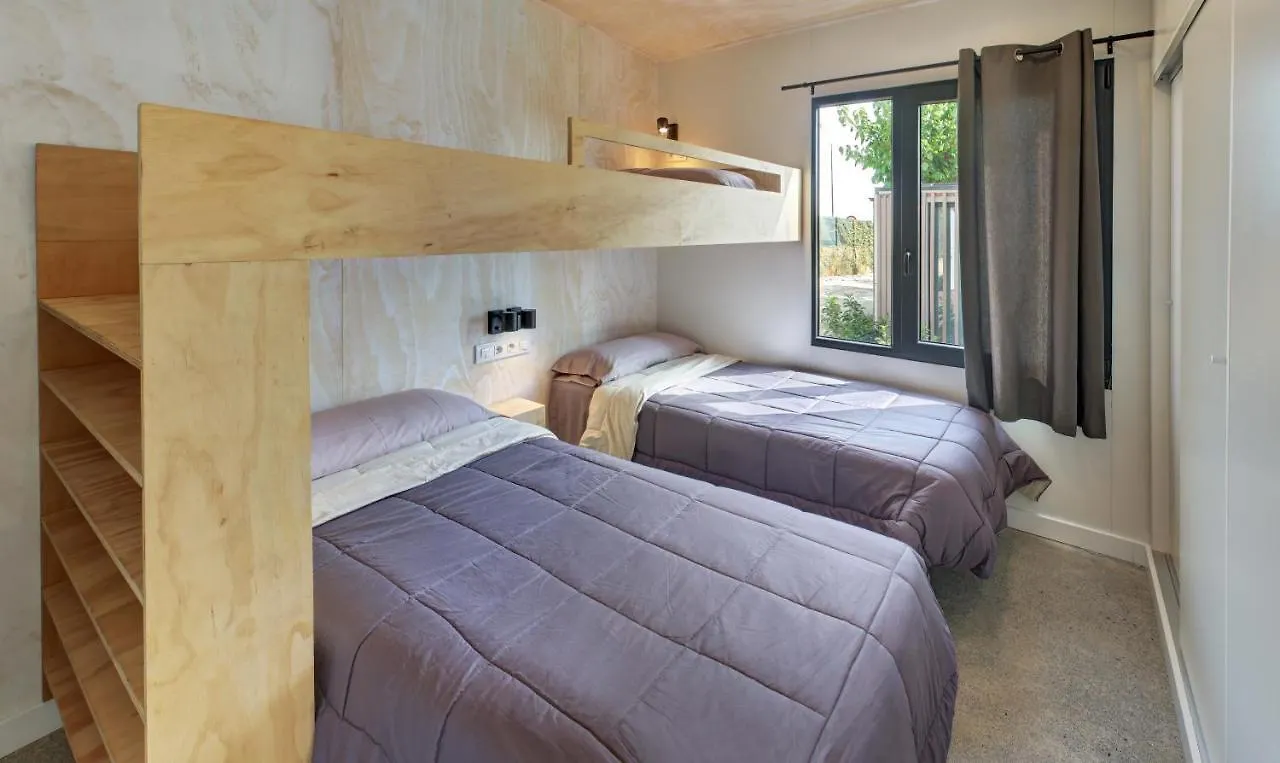 Camping Globo Barcelona Hotel Canet De Mar Campsite